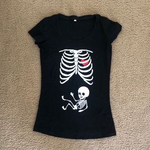 Halloween pregnancy skeleton tshirt